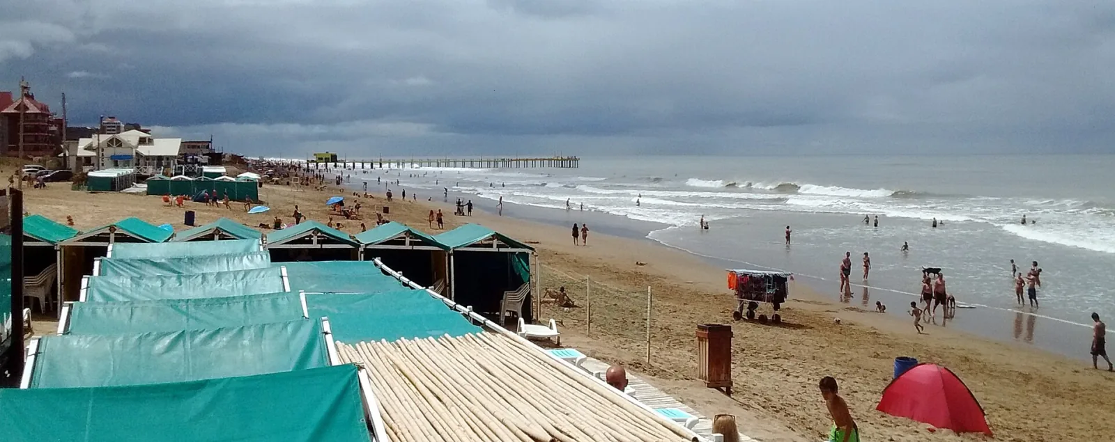 Villa Gesell beach and pier